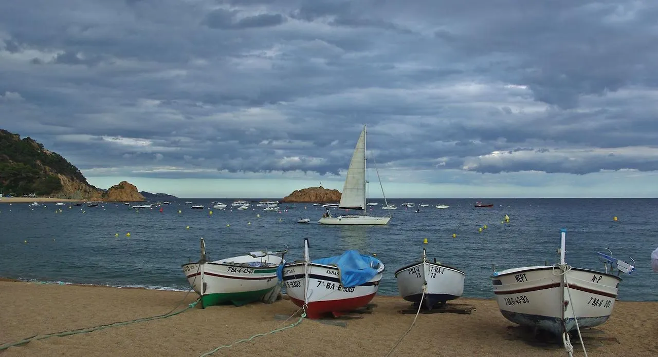 Lets Holidays Apartment Pau Moreu Tossa de Mar